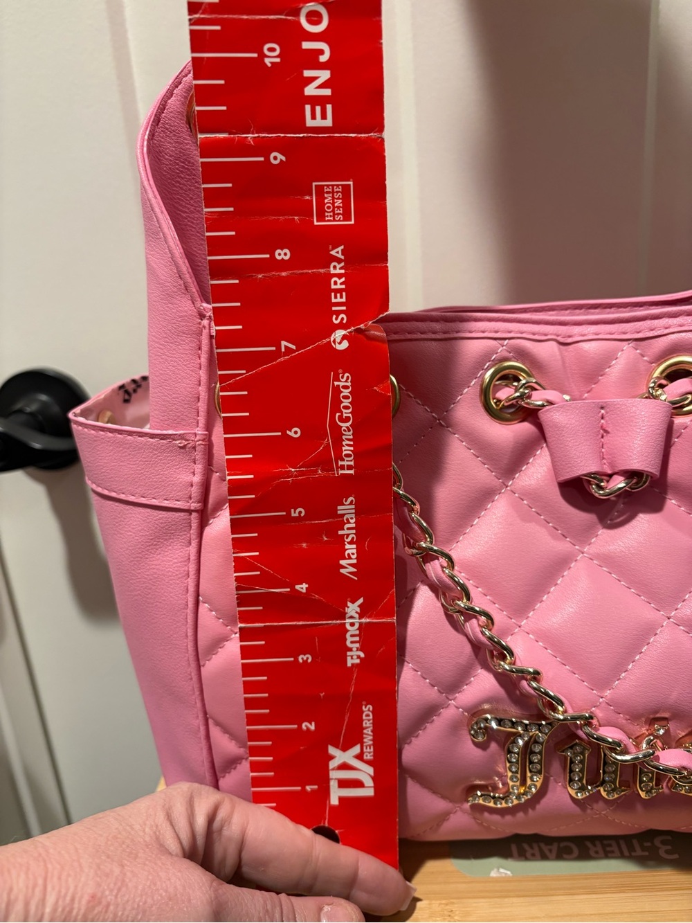 Juicy Couture Bubblegum Pink Quilted Shoulder Bag with Gold Chain - Picture 5 of 5